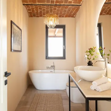La Sura 1815 Boutique Bed & Breakfast 3*