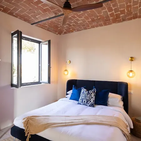 La Sura 1815 Boutique Άστι